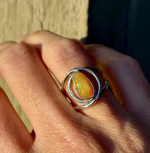 Load image into Gallery viewer, Layered Welo Opal Ring