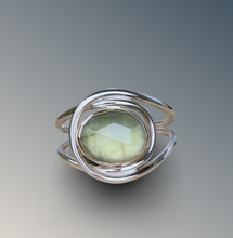 Load image into Gallery viewer, Horizontal Layered Prehnite Ring