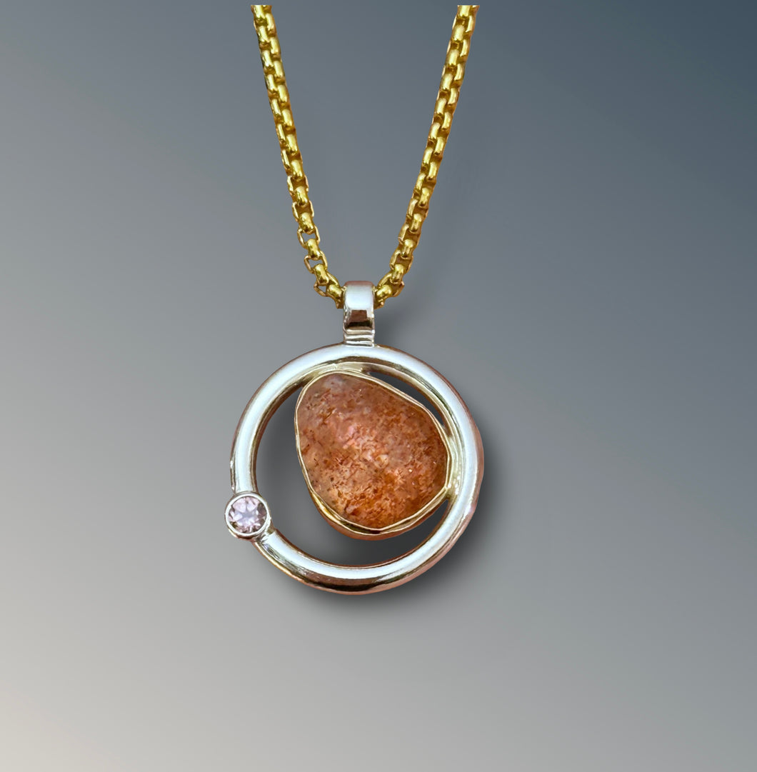 Sunstone Circle Necklace with Rose Zircon