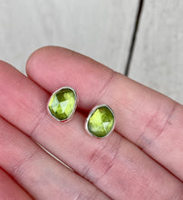 Load image into Gallery viewer, Simple Peridot Studs